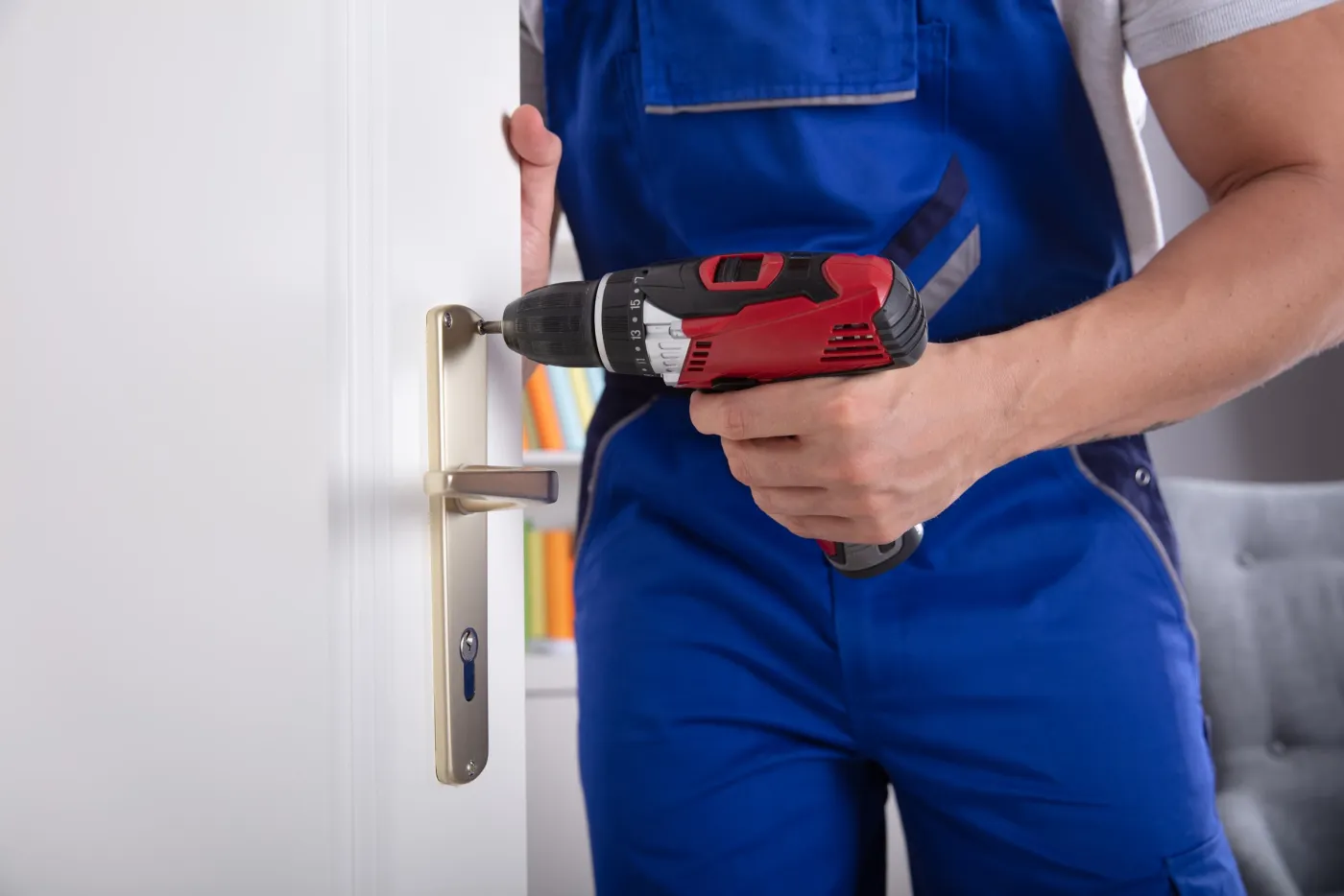 Dépannage d'une serrure de porte d'entrée en urgence dans le 95